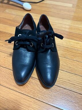 Beautiful Hispanitas Lace-up Shoes